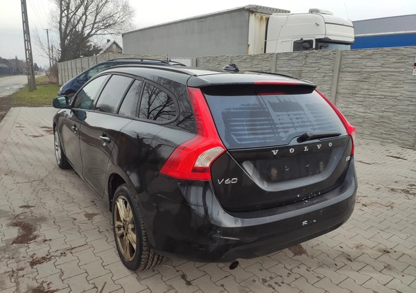 Volvo V60 cena 8950 przebieg: 232000, rok produkcji 2012 z Olszyna małe 37